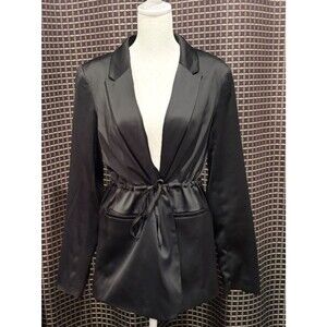 NWOT Simply Vera Vera Wang Silky Split Sleeve Tie & Button Waist Black Blazer